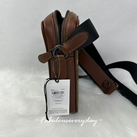 Coach X Peanuts Men's Sullivan Crossbody Bag With Snoopy Print In Tan CBK48 NWT - Picture 2 of 9